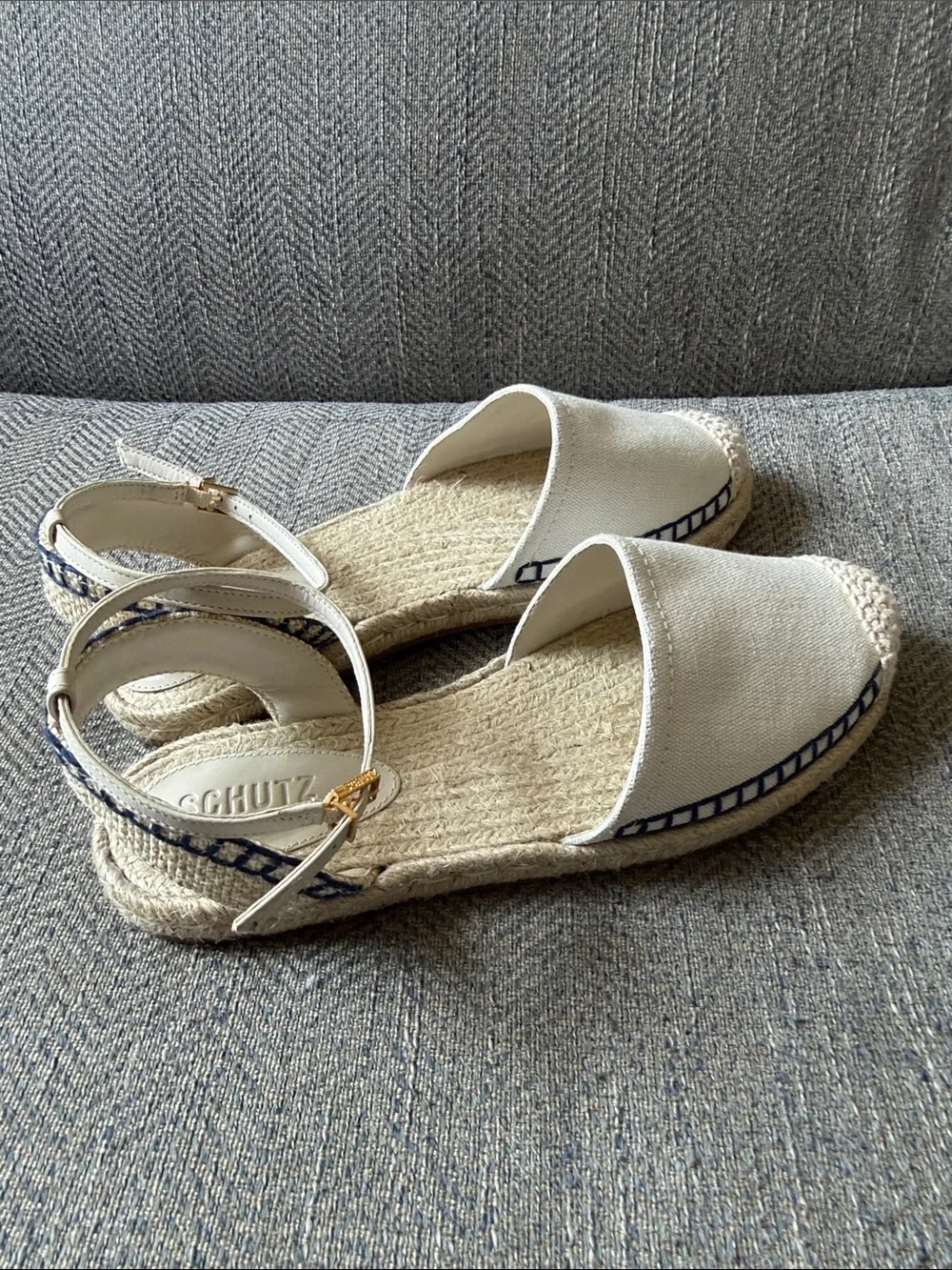 SCHUTZ schultz greeca